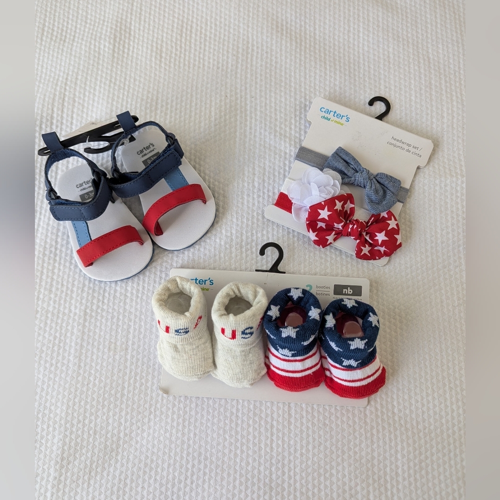 Carter's Bundle Holiday Baby Girl 0/3 Months.